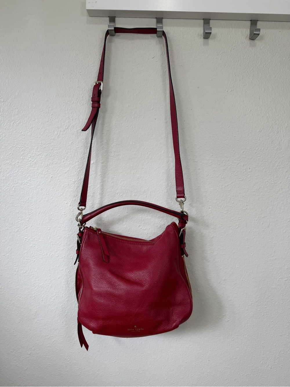 Kate Spade Red Pebbled Leather Crossbody Shoulder Bag Classic Everyday